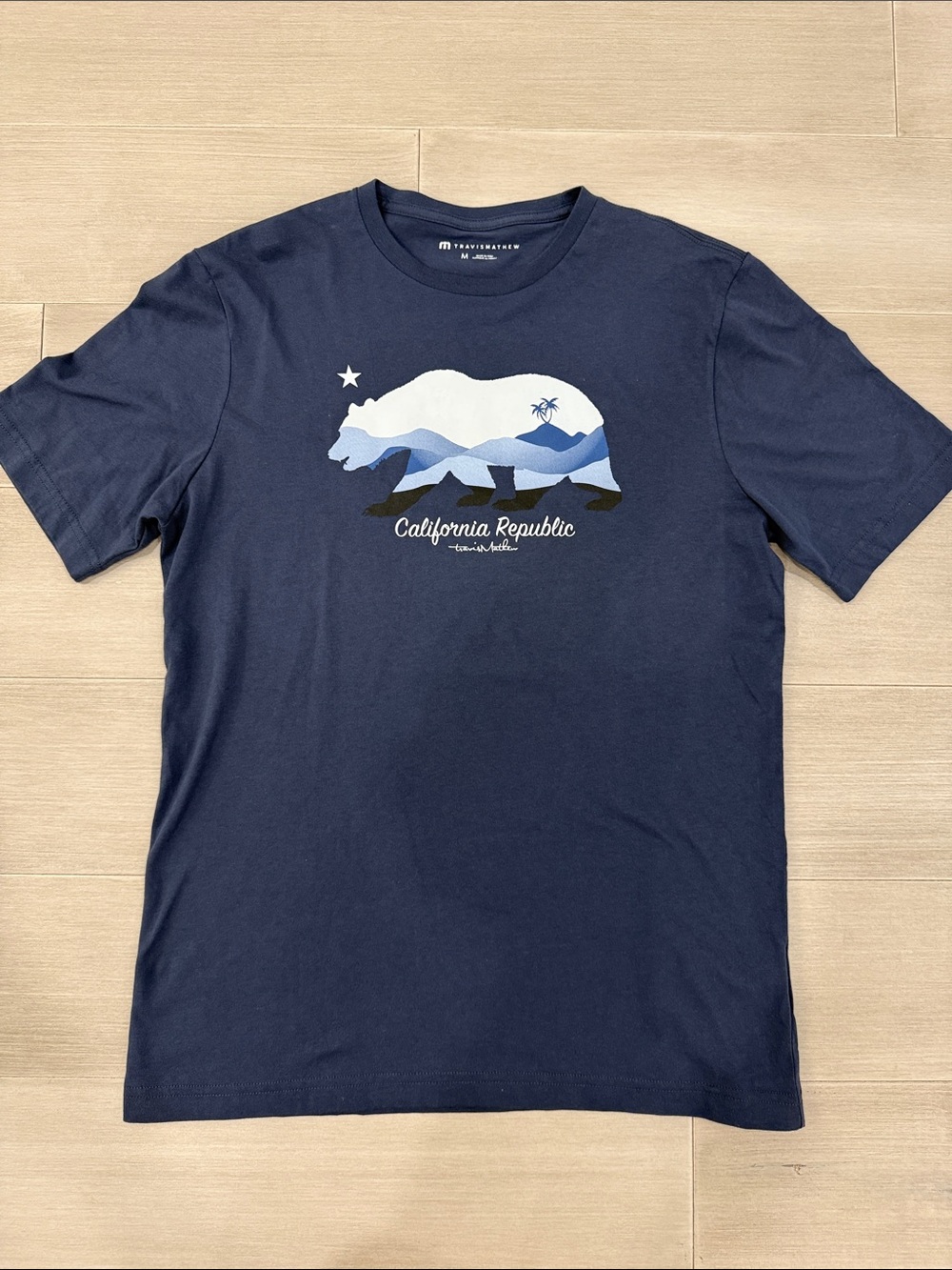 Travis Mathew Men's Navy California Republic Graphic T-Shirt - Size Medium